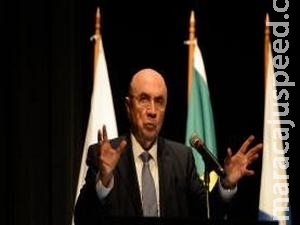 Agenda econômica funciona mesmo sujeita a diferentes perturbações, diz Meirelles