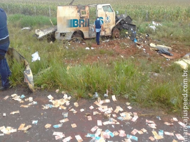 Caarapó: Bandidos explodem carro forte em rodovia e conseguem fugir com dinheiro