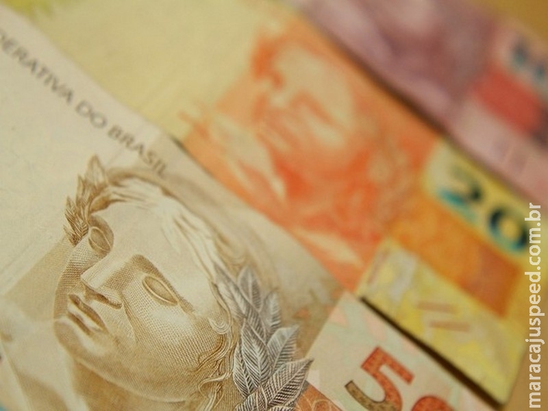 Crise afasta profissionais de promoções no trabalho, aponta pesquisa Crise afasta profissionais de promoções no trabalho, aponta pesquisa