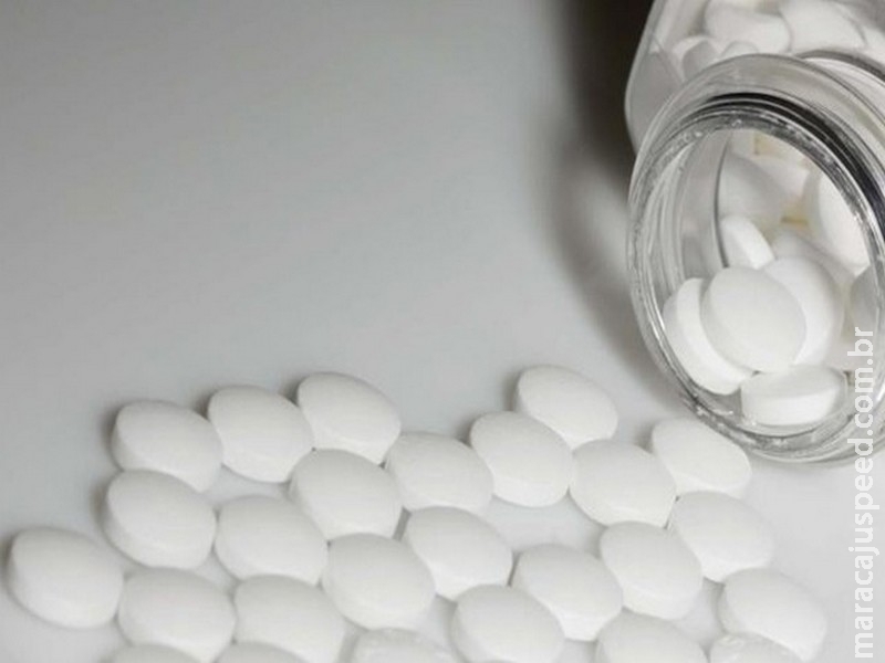 Estudo liga aspirina a risco maior de sangramento grave em idosos