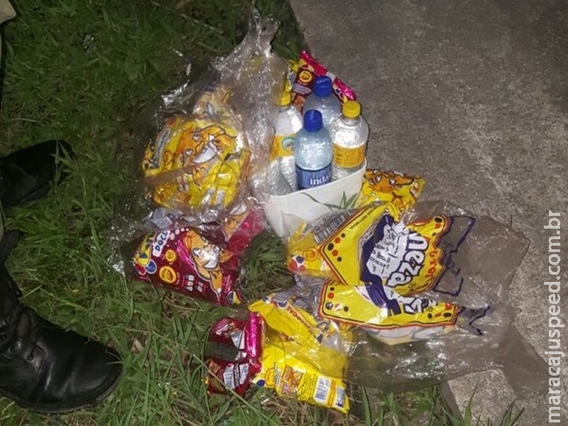 PM prende homem que fingia vender pipocas para praticar assaltos em semáforos