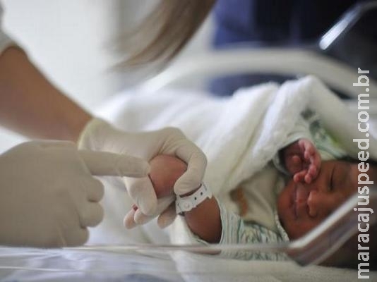 Recém-nascidos devem fazer Teste do Pezinho até o 5º dia de vida Recém-nascidos devem fazer Teste do Pezinho até o 5º dia de vida