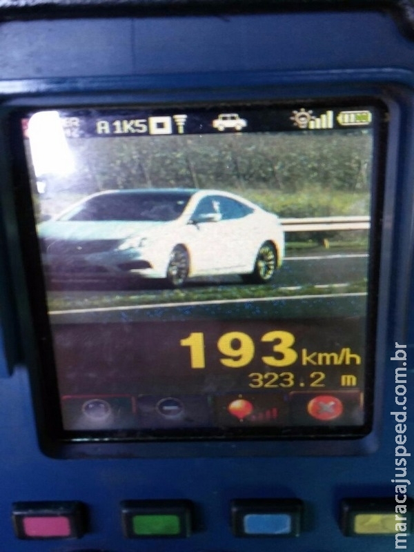 Veículo é flagrado a 193 km/h na BR-163 em MS Veículo é flagrado a 193 km/h na BR-163 em MS