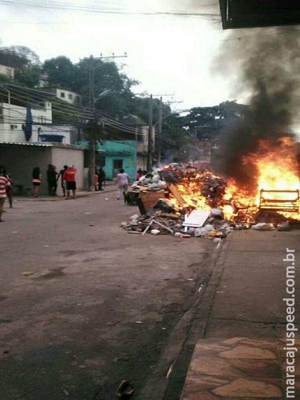 Criança morre e subcomandante de UPP é ferido em tiroteio