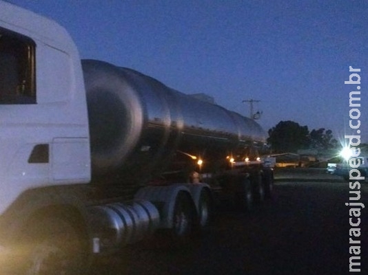 PMA apreende carreta com 38 toneladas de diesel
