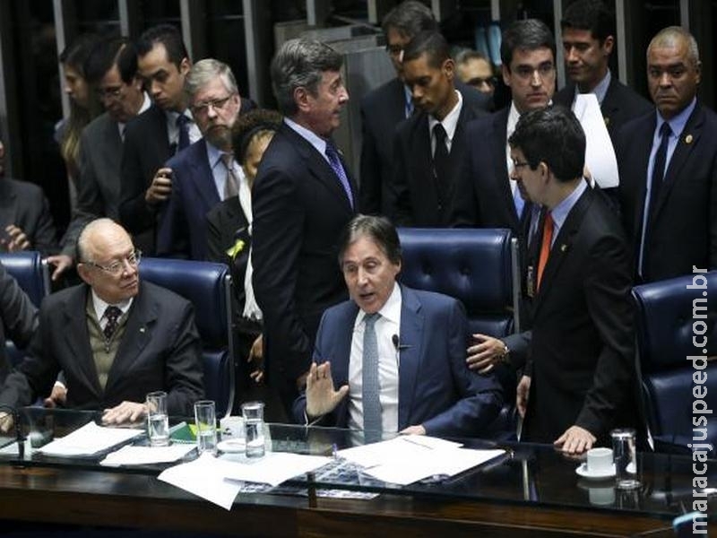 Por 50 votos favoráveis, Senado aprova texto-base da reforma trabalhista Por 50 votos favoráveis, Senado aprova texto-base da reforma trabalhista