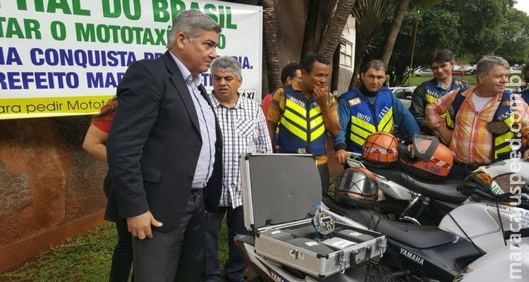 A 3 dias do fim do prazo, 47% dos mototaxistas instalaram A 3 dias do fim do prazo, 47% dos mototaxistas instalaram