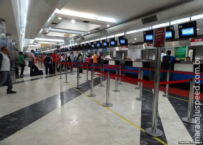 Aeroporto opera sem restrições na manhã desta sexta-feira Aeroporto opera sem restrições na manhã desta sexta-feira