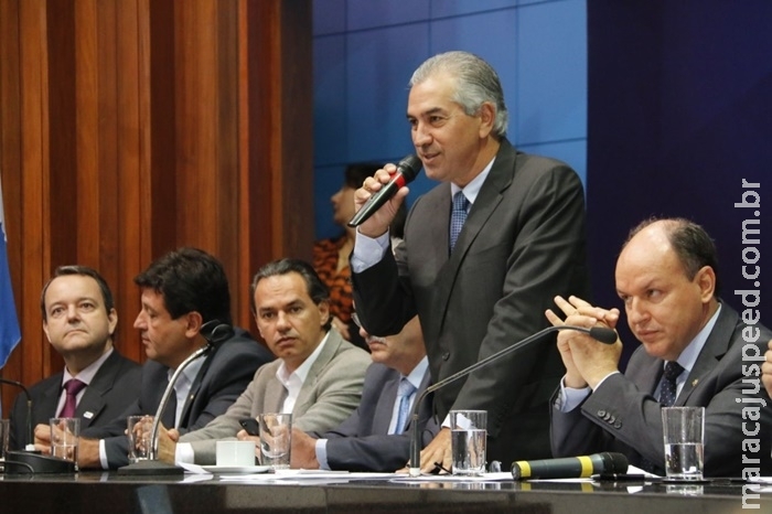 Azambuja crítica presidente do PSDB e pede eleição no partido Azambuja crítica presidente do PSDB e pede eleição no partido
