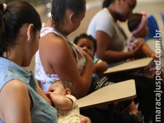 Brasil é referência mundial em aleitamento materno