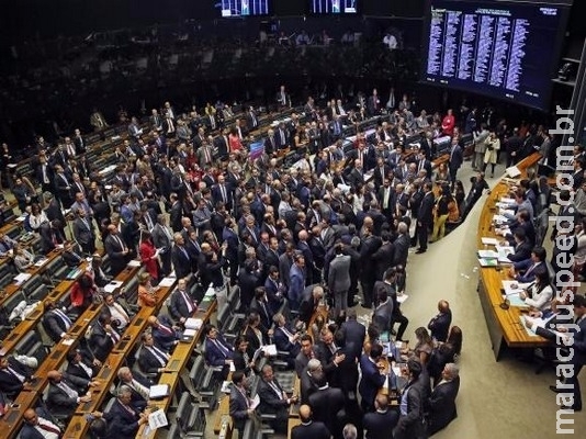 Câmara rejeita denúncia contra Michel Temer Câmara rejeita denúncia contra Michel Temer