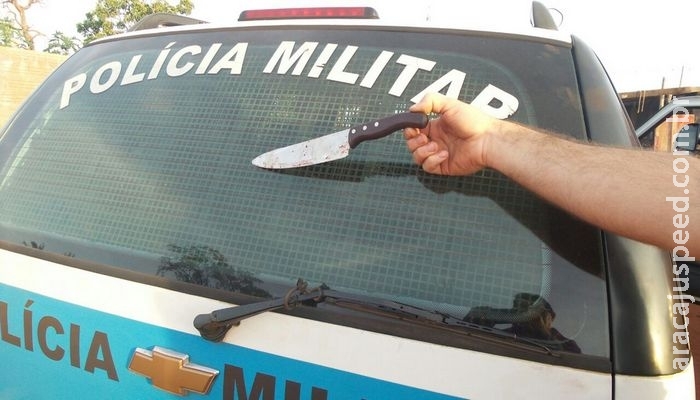 Com medida restritiva, homem invade casa da ex-mulher para esfaqueá-la Com medida restritiva, homem invade casa da ex-mulher para esfaqueá-la