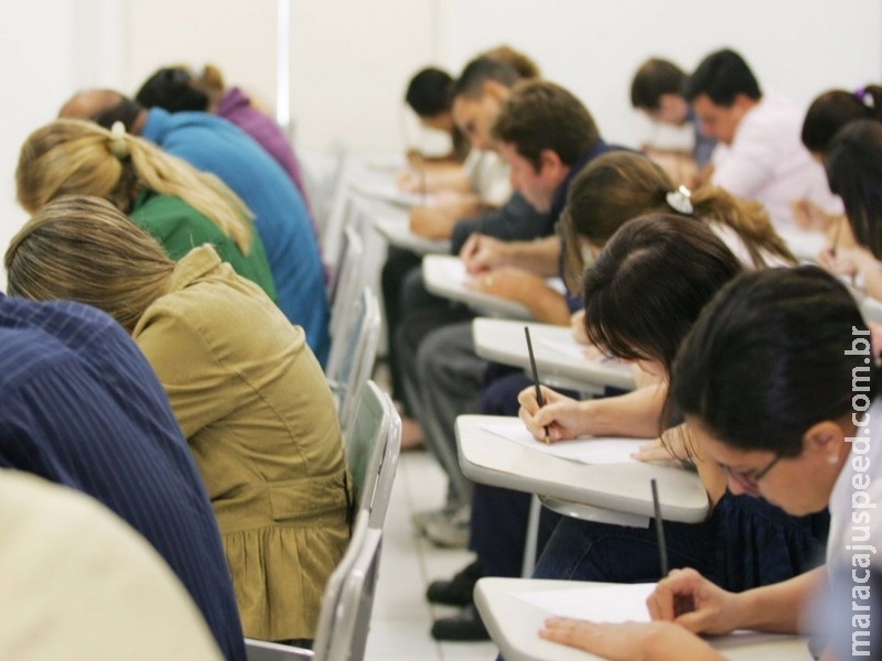 Concursos: 11 órgãos abrem inscrições para 858 vagas nesta segunda-feira Concursos: 11 órgãos abrem inscrições para 858 vagas nesta segunda-feira