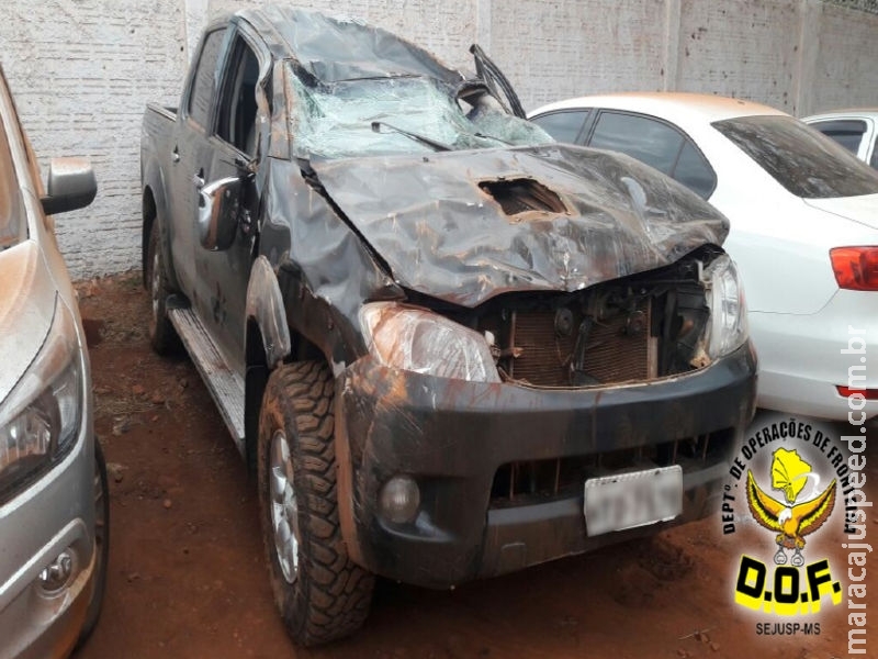 DOF apreende mais de uma tonelada e meia de droga em duas camionetes na região de laguna Carapã DOF apreende mais de uma tonelada e meia de droga em duas camionetes na região de laguna Carapã