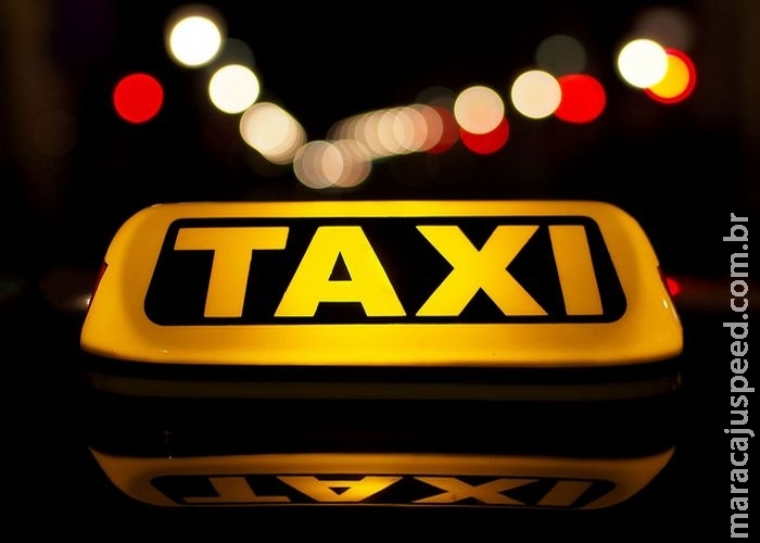 Falsos clientes pedem táxi e durante corrida assaltam motorista no Parati
