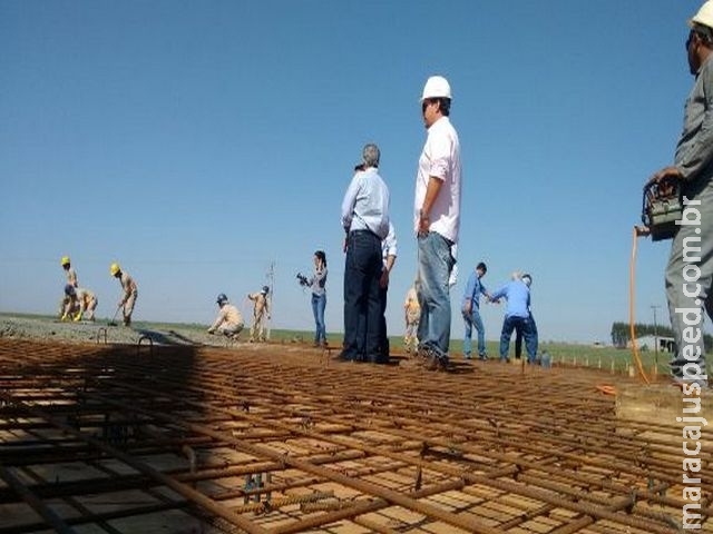 Governador visita obra da nova Estação de Tratamento de Esgotos de Maracaju Governador visita obra da nova Estação de Tratamento de Esgotos de Maracaju