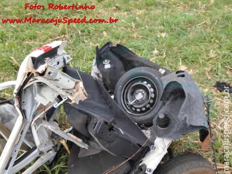 Maracaju: Colisão frontal entre veículo na BR-267, resulta em veículo partido ao meio Maracaju: Colisão frontal entre veículo na BR-267, resulta em veículo partido ao meio