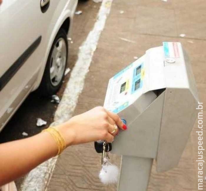 Notificação por estacionamento no centro termina em troca de socos