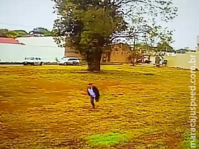 Vídeo mostra três sequestradores e emboscada para filho de empresário