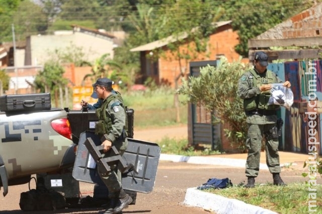 Bope acha munição de fuzil em carro usado por ladrões de caixa eletrônico