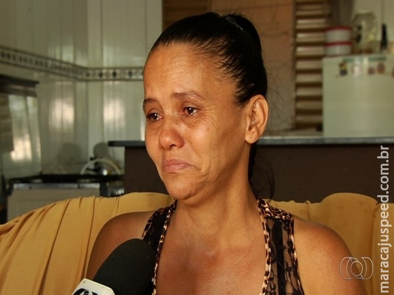 Diarista diz que teve a bexiga perfurada ao fazer cirurgia para retirada de miomas Diarista diz que teve a bexiga perfurada ao fazer cirurgia para retirada de miomas