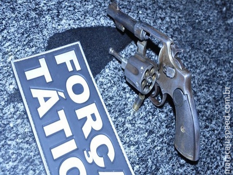 Homem suspeito de assalto é esfaqueado por pai de vítima