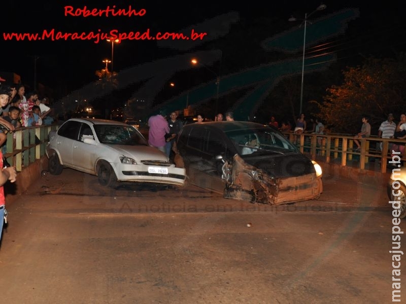 Maracaju: Condutor perde controle de veículo destrói proteção de ponte e colidi com outro veículo