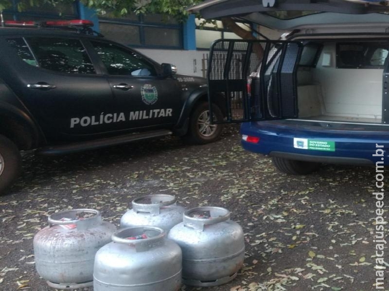 Maracaju: Viaturas motos da PM recuperam botijões de gás furtados Maracaju: Viaturas motos da PM recuperam botijões de gás furtados