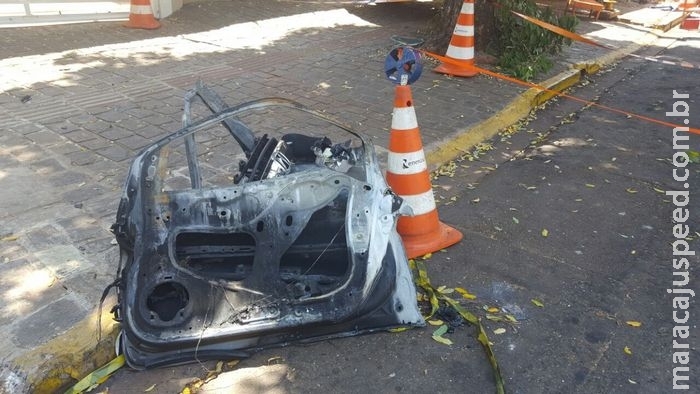 Passageiro de carro carbonizado seria amigo de guarda municipal Passageiro de carro carbonizado seria amigo de guarda municipal