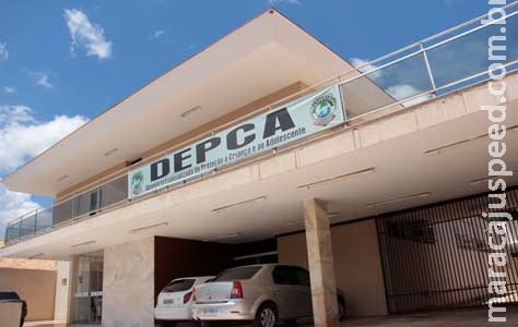 Professor de teatro é preso suspeito de estuprar aluno de 12 anos