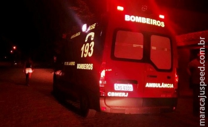 Bêbado, pintor agride filha de 15 anos até desmaiar por causa de motocicleta Bêbado, pintor agride filha de 15 anos até desmaiar por causa de motocicleta