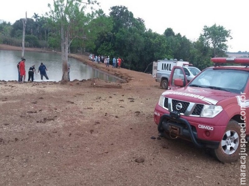 dolescente morre afogada enquanto nadava em lago de fazenda