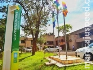 Governo estadual paga salário com reajuste a servidores nesta terça-feira Governo estadual paga salário com reajuste a servidores nesta terça-feira