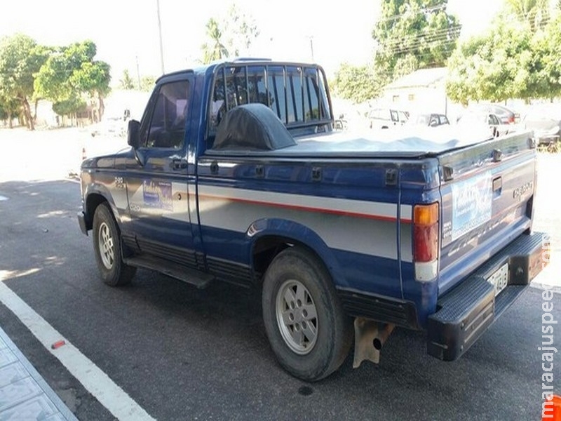 Idoso de 73 anos é feito refém por bandidos em rodovia