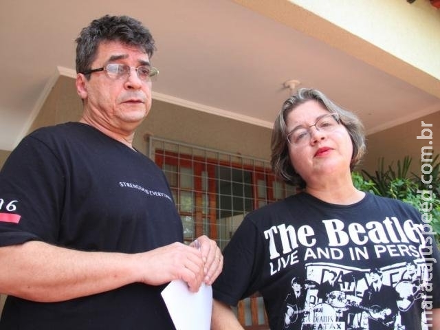Ingressos falsos frustram sonho de professores de ver Paul McCartney Ingressos falsos frustram sonho de professores de ver Paul McCartney