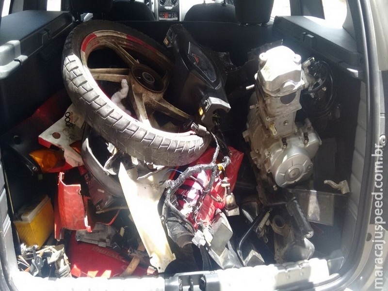  Jovem de 18 anos é preso suspeito de roubar motos de garagens