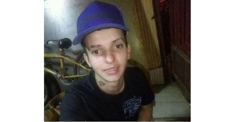 Jovem é encontrado carbonizado e sem cabeça no lixão após 2 dias sumido Jovem é encontrado carbonizado e sem cabeça no lixão após 2 dias sumido