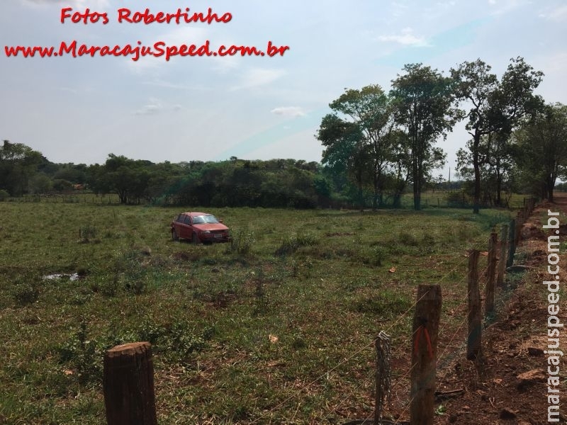 Maracaju: Carro voador levanta voo e pousa em área de fazenda Maracaju: Carro voador levanta voo e pousa em área de fazenda