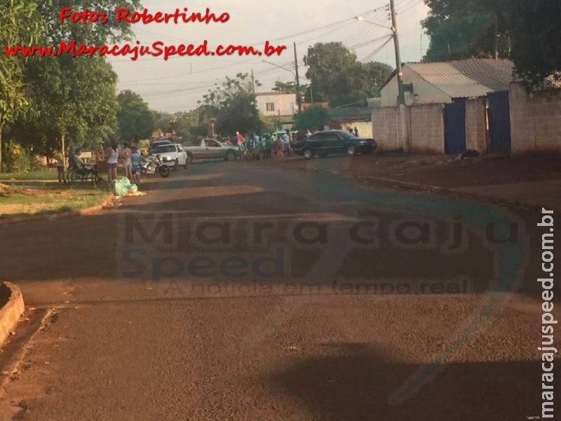 Maracaju: Colisão entre veículo e motocicleta na Vila Juquita Maracaju: Colisão entre veículo e motocicleta na Vila Juquita