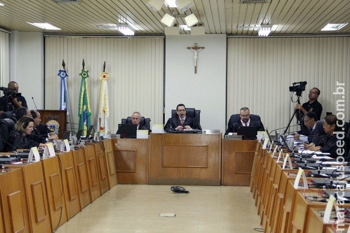 MPE-MS vota em sigilo inquérito sobre supostas fazendas de André Puccinelli MPE-MS vota em sigilo inquérito sobre supostas fazendas de André Puccinelli
