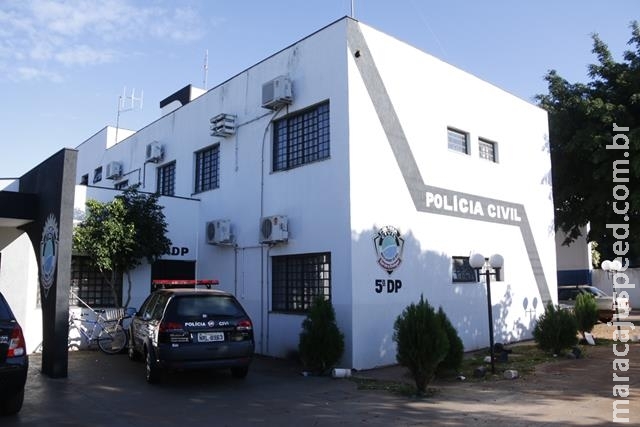 Para se defender de agressões, mulher dá facada no pescoço do marido