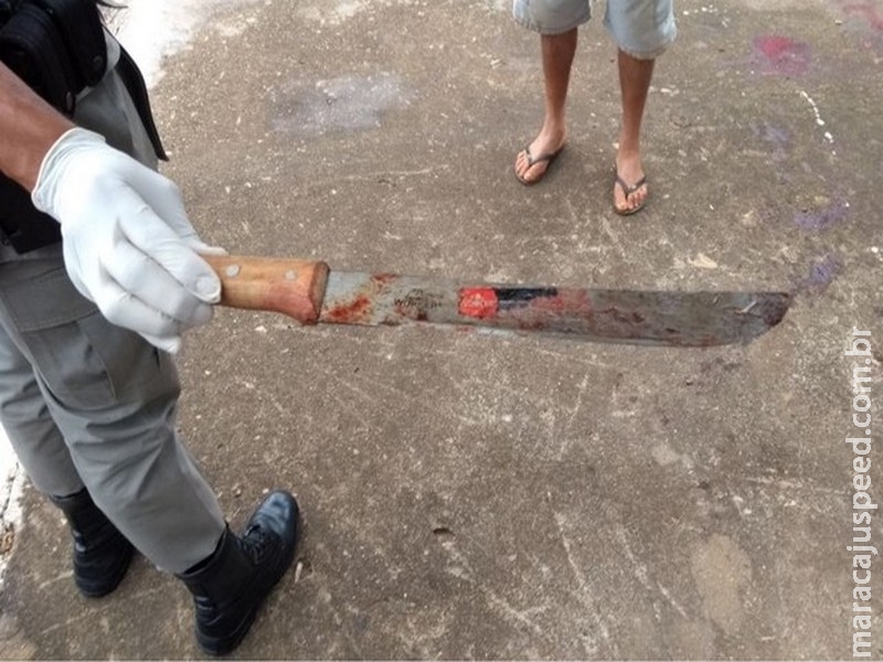 Pedreiro é preso suspeito de esfaquear a cunhada por 