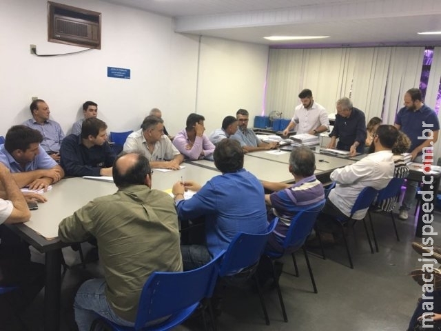 Prefeitura abre propostas à licitação de R$ 43 milhões para tapa-buraco Prefeitura abre propostas à licitação de R$ 43 milhões para tapa-buraco