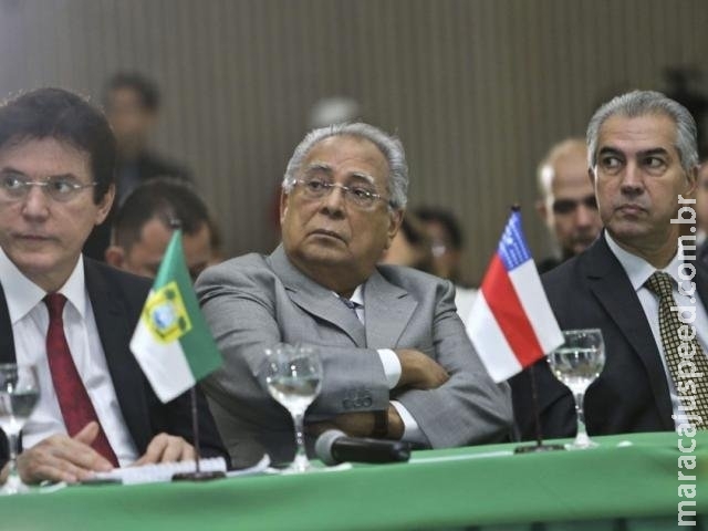 Reinaldo defende fundo para ações na fronteira em reunião no Acre Reinaldo defende fundo para ações na fronteira em reunião no Acre