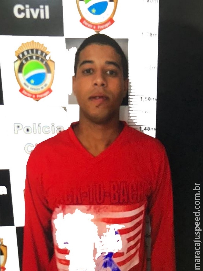 Após roubo de Hilux, bandido troca tiros com policiais e acaba morto 