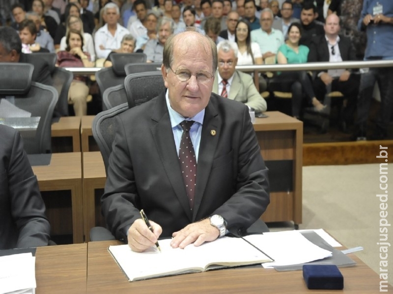 Assembleia Legislativa dá posse ao deputado estadual Enelvo Felini