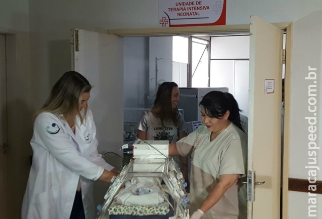 Bebê Yago, mantido na barriga após morte cerebral da mãe, deixa o hospital Bebê Yago, mantido na barriga após morte cerebral da mãe, deixa o hospital
