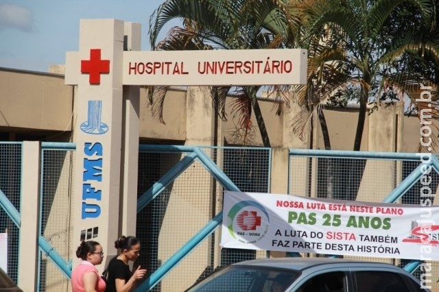 Com fila de 142 e um só aparelho, MP investiga demora na radioterapia Com fila de 142 e um só aparelho, MP investiga demora na radioterapia