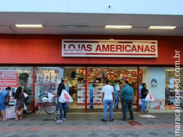 Em dia de Black Friday, consumidores enfrentam 4 horas de fila para pagar