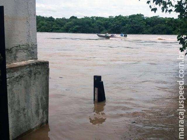 Imasul aciona Defesa Civil para retirar ribeirinhos do rio Taquari Imasul aciona Defesa Civil para retirar ribeirinhos do rio Taquari